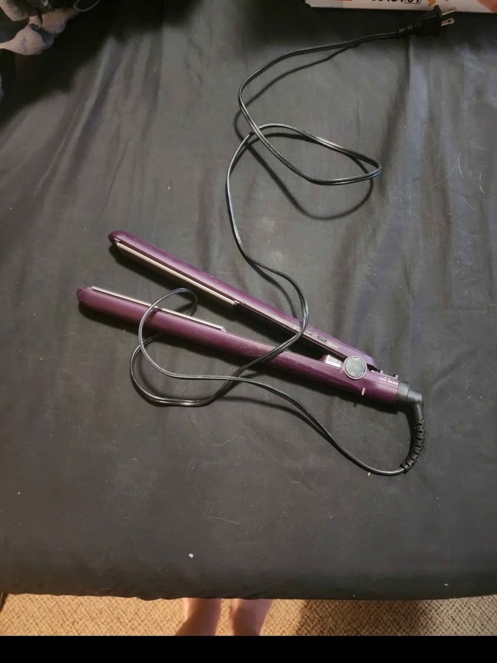 Purple Ceramic Hair Straightener Flat Iron for Sleek Styling